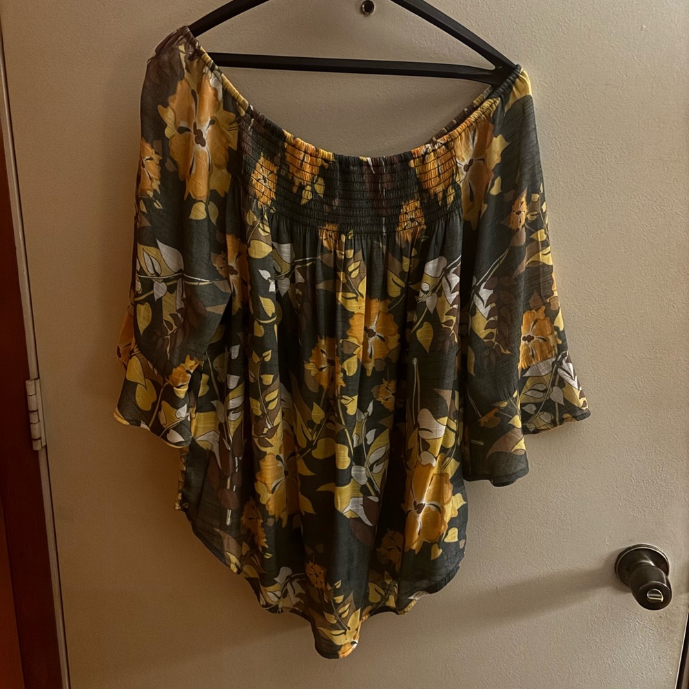 Ashley Blue Floral Blouse - Yellow and Brown - Picture 2 of 3